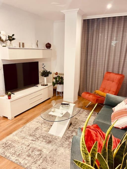 Apartamento Centrico Y De Diseno Con Parking Vigo Extérieur photo